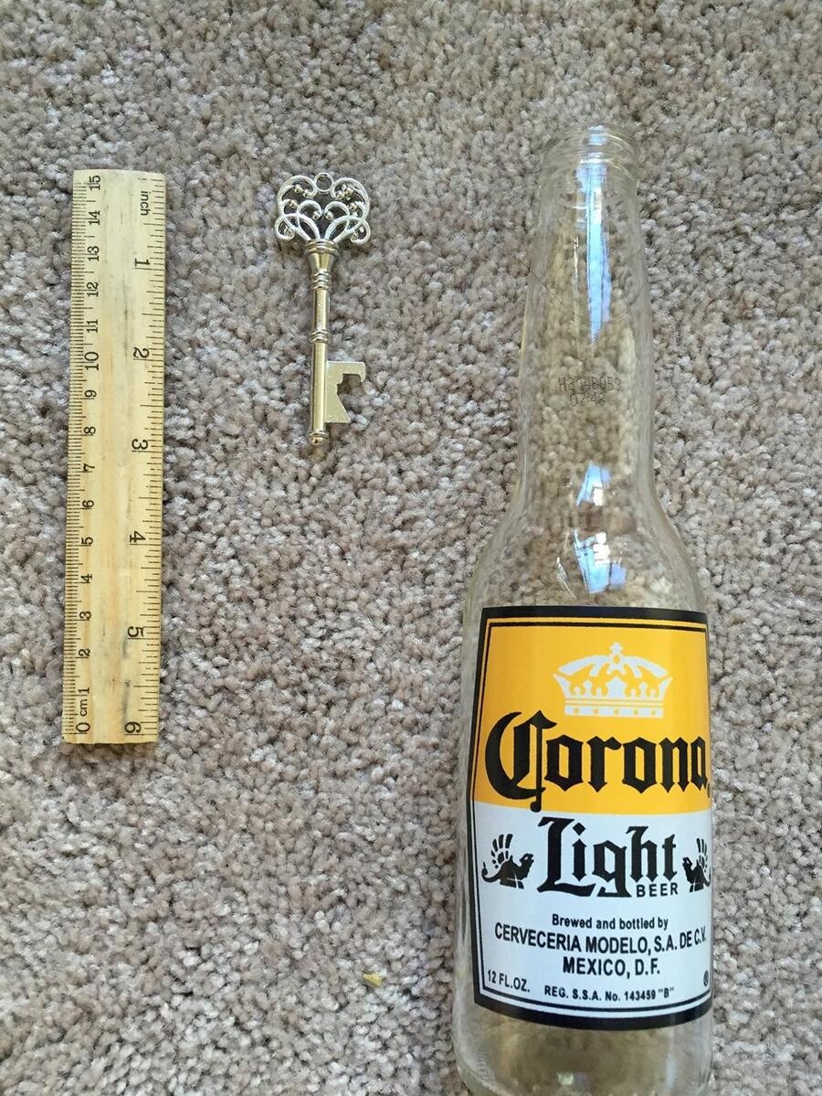 This Vintage Bottle Opener Is  - Kitchen Gadgets As Gifts avis et prix